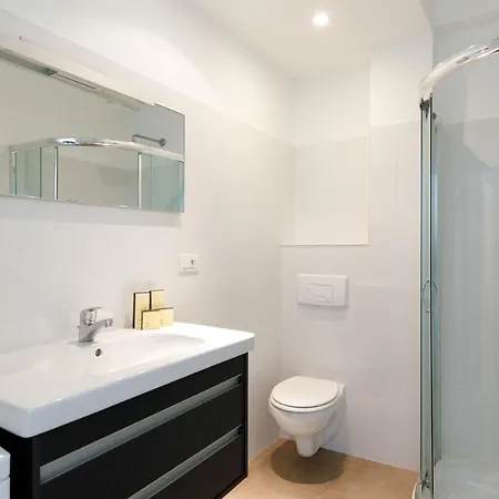Heavnstay Apartment *