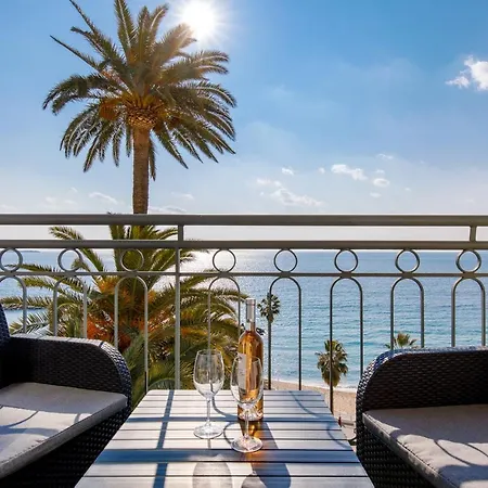 Heavnstay Cannes